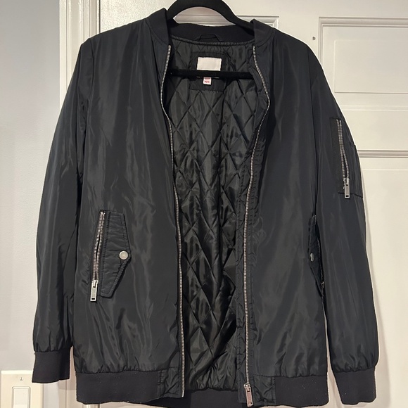 Jackets & Blazers - Bongo Black Quilted Bomber Jacket – Size Medium, Zip Pockets